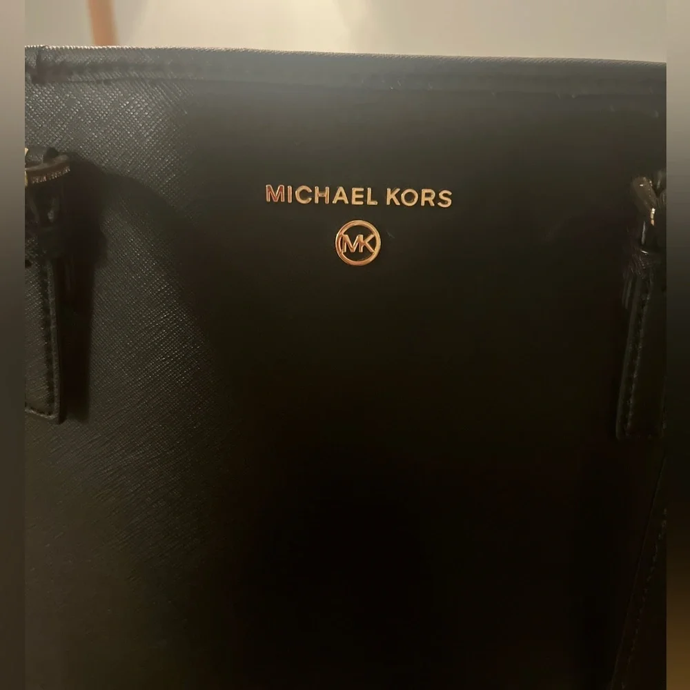 Michael Kors large tote - Picture 3 of 6